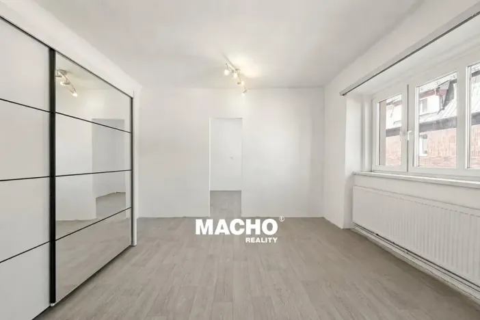 Pronájem bytu 3+1, Mníšek pod Brdy, Pražská, 80 m2