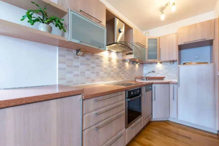 Pronájem bytu 3+kk, Praha - Prosek, Valečovská, 69 m2