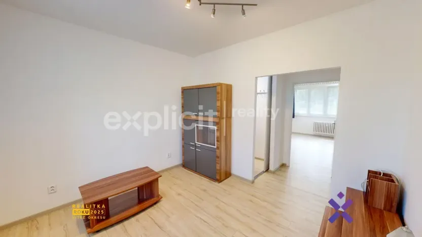 Pronájem bytu 2+1, Zlín - Malenovice, Husova, 48 m2