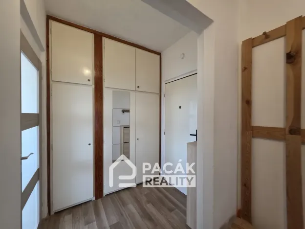 Pronájem bytu 2+1, Přerov, Tománkova, 52 m2