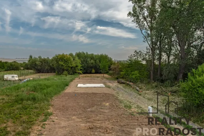 Prodej pozemku pro bydlení, Znojmo, 1369 m2