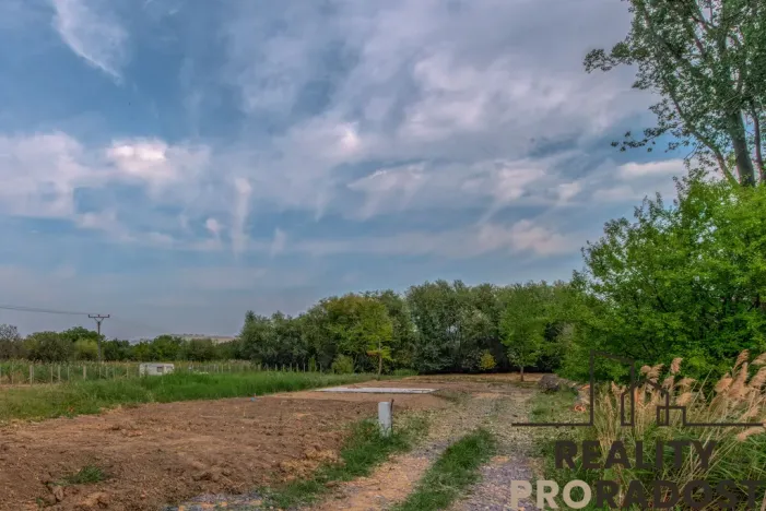 Prodej pozemku pro bydlení, Znojmo, 1369 m2