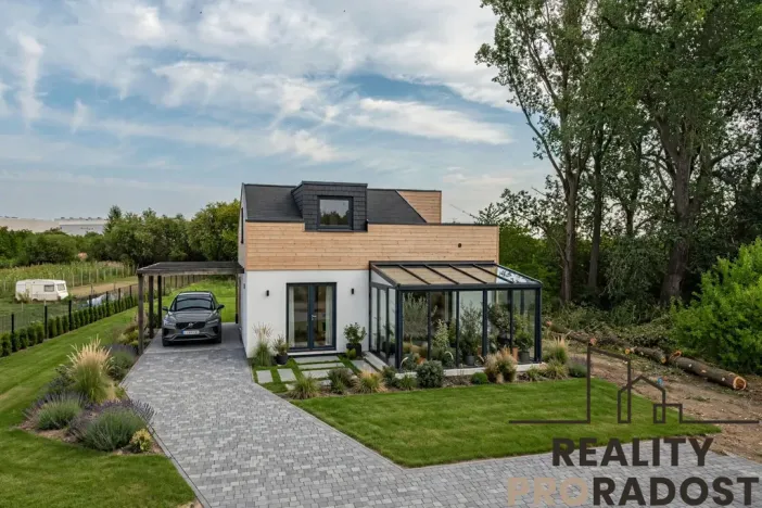 Prodej pozemku pro bydlení, Znojmo, 1369 m2