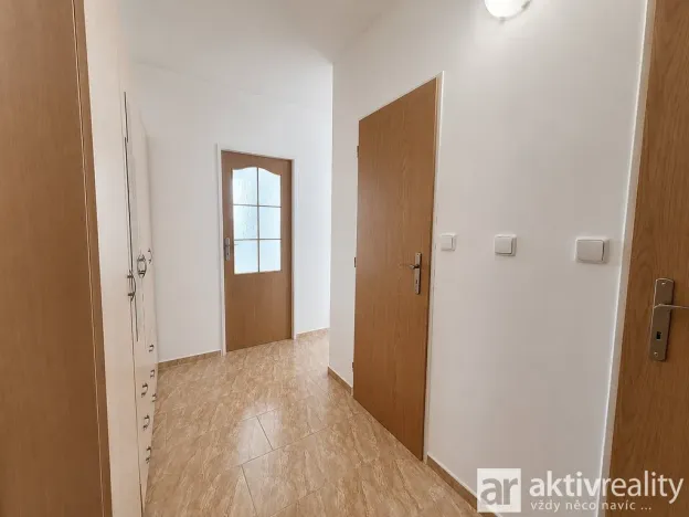 Pronájem bytu 2+kk, Neratovice, 17. listopadu, 40 m2