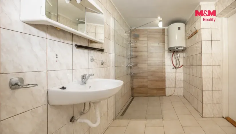 Prodej rodinného domu, Velké Albrechtice, 215 m2