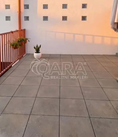 Pronájem bytu 2+kk, Ivančice, Komenského náměstí, 49 m2