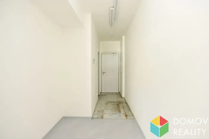 Pronájem bytu 1+kk, Plzeň - Bolevec, Krašovská, 36 m2