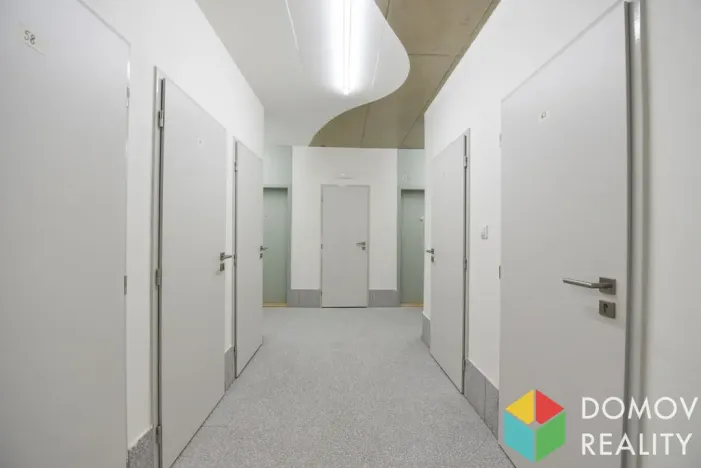 Pronájem bytu 1+kk, Plzeň - Bolevec, Krašovská, 36 m2