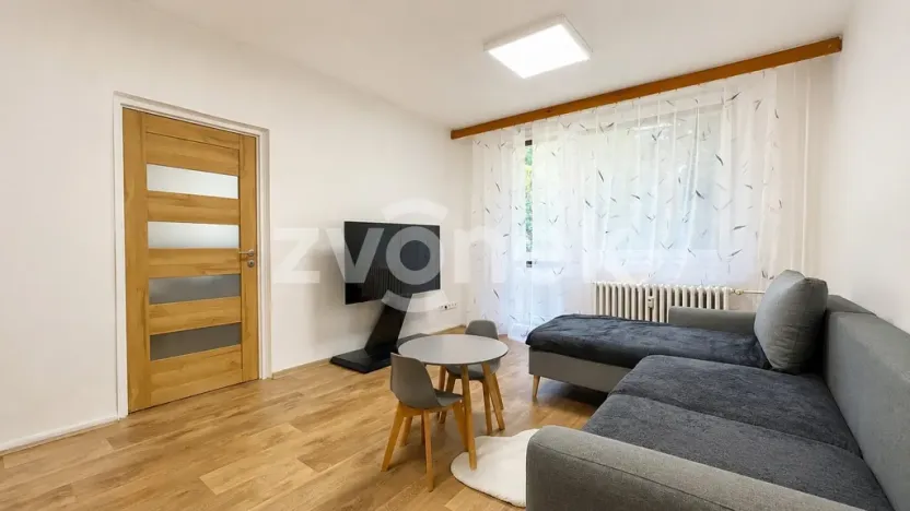 Pronájem bytu 2+1, Zlín, Družstevní, 48 m2