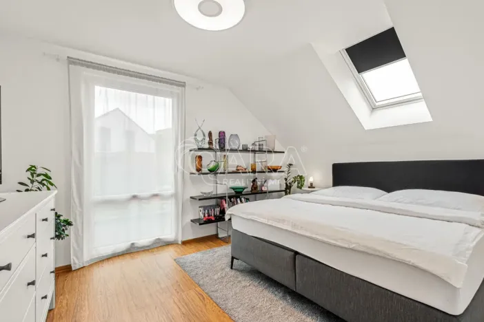 Prodej rodinného domu, Kamenice - Ládví, Lužní, 131 m2