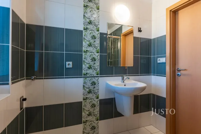 Pronájem bytu 2+kk, Staré Město, Hradišťská, 37 m2