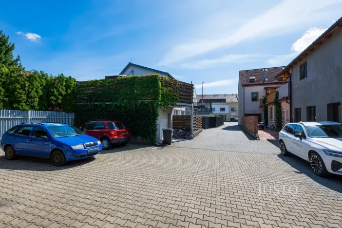 Pronájem bytu 2+kk, Staré Město, Hradišťská, 37 m2