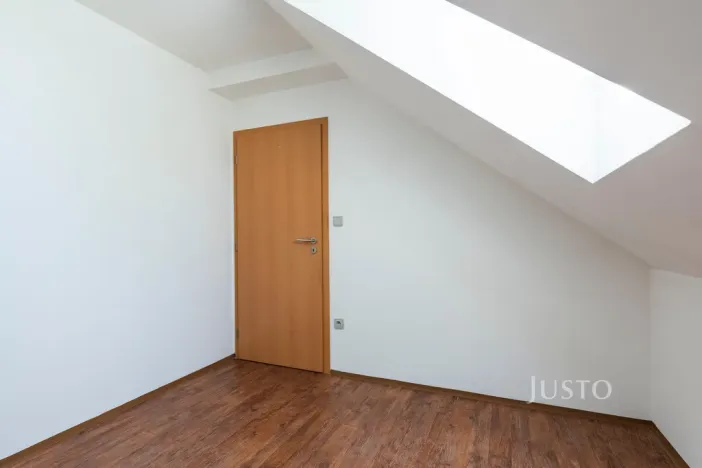 Pronájem bytu 2+kk, Staré Město, Hradišťská, 37 m2