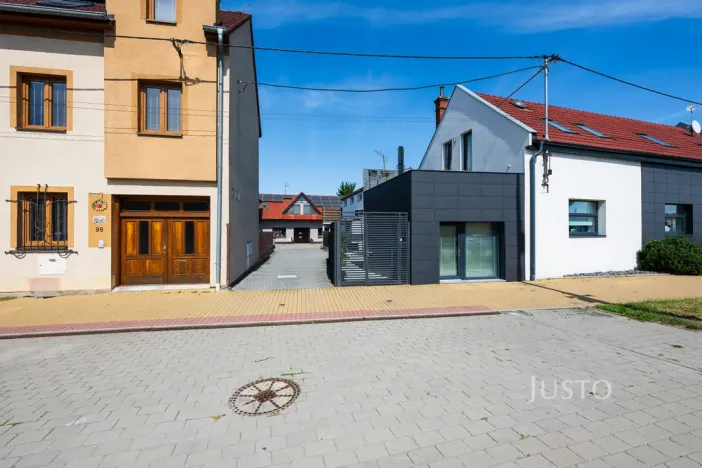 Pronájem bytu 2+kk, Staré Město, Hradišťská, 37 m2