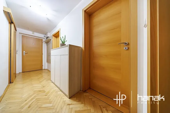 Prodej bytu 4+1, Šternberk, Kozinova, 72 m2