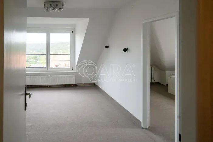 Pronájem bytu 2+kk, Praha - Vokovice, Vokovická, 50 m2