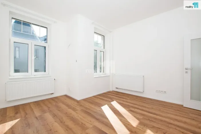 Pronájem bytu 2+kk, Liberec - Liberec II-Nové Město, Chrastavská, 50 m2