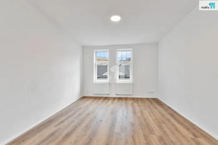 Pronájem bytu 2+kk, Liberec - Liberec II-Nové Město, Chrastavská, 50 m2