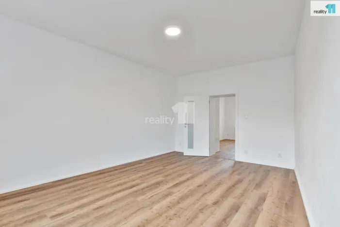 Pronájem bytu 2+kk, Liberec - Liberec II-Nové Město, Chrastavská, 50 m2