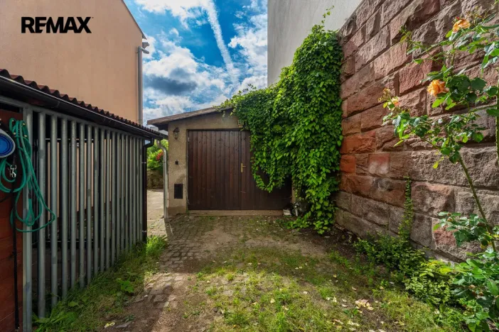Prodej obchodního prostoru, Lomnice nad Popelkou, Komenského, 234 m2