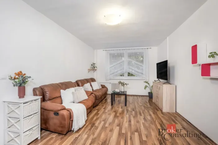 Prodej bytu 2+kk, Praha - Zbraslav, Za Opusem, 43 m2