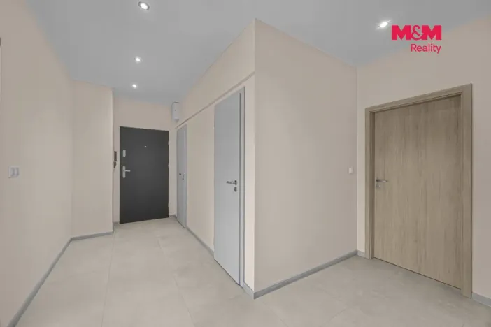 Prodej bytu 2+kk, Praha, Patočkova, 56 m2