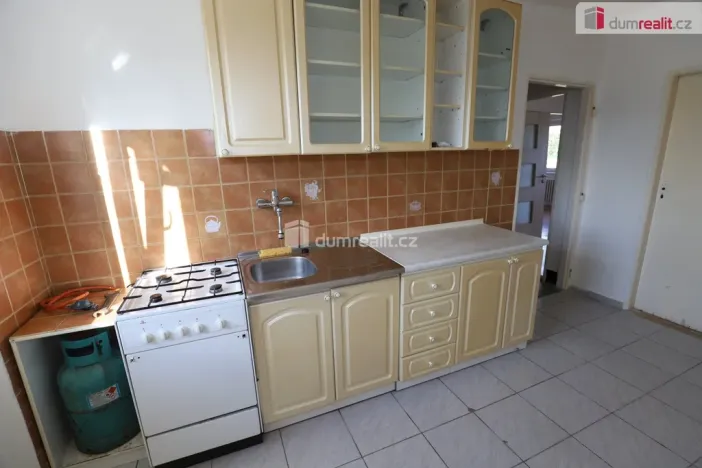 Pronájem bytu 2+1, Ostrov, Jáchymovská, 65 m2