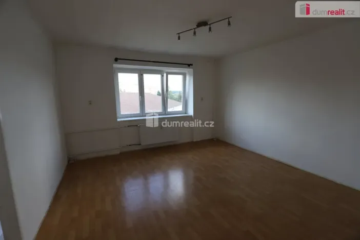 Pronájem bytu 2+1, Ostrov, Jáchymovská, 65 m2