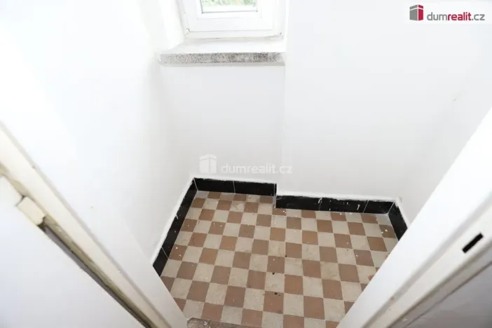 Pronájem bytu 2+1, Ostrov, Jáchymovská, 65 m2