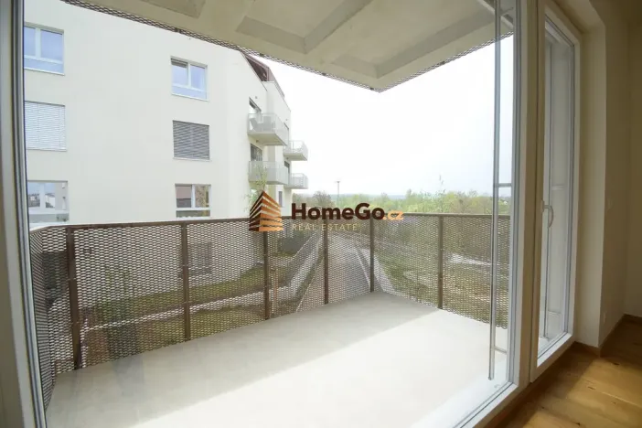 Pronájem bytu 2+kk, Praha - Modřany, Kolmanova, 67 m2
