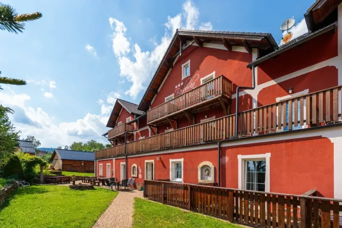 Prodej ubytování, Přední Výtoň, 900 m2