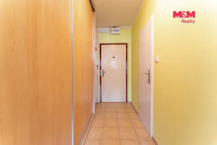 Prodej bytu 2+kk, Praha - Hloubětín, Kukelská, 48 m2