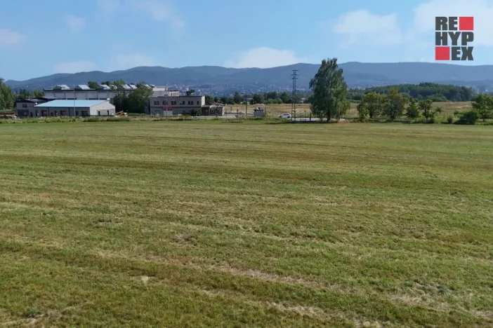 Prodej komerčního pozemku, Liberec - Liberec XX-Ostašov, Švermova, 4943 m2