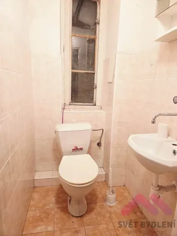 Pronájem výrobních prostor, Praha - Bubeneč, Čechova, 28 m2
