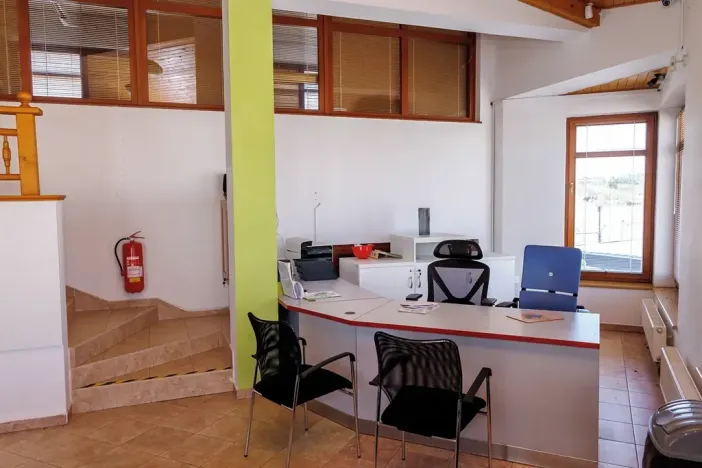 Prodej obchodního prostoru, Sadová, 262 m2
