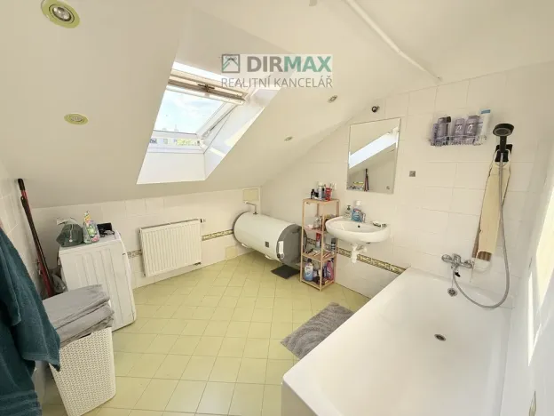 Pronájem bytu 2+kk, Plzeň, U Tržiště, 66 m2