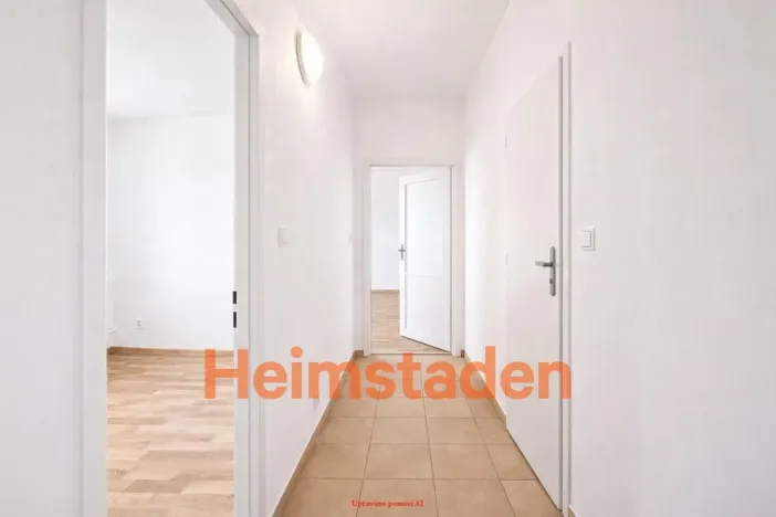Pronájem bytu 2+kk, Ostrava - Poruba, Hlavní třída, 45 m2
