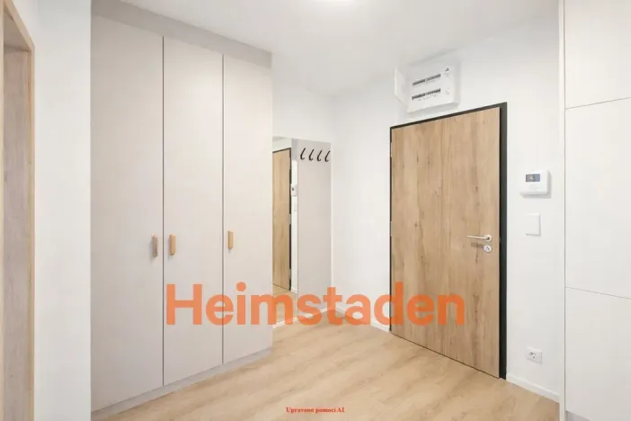 Pronájem bytu 2+1, Praha - Holešovice, Vrbenského, 53 m2