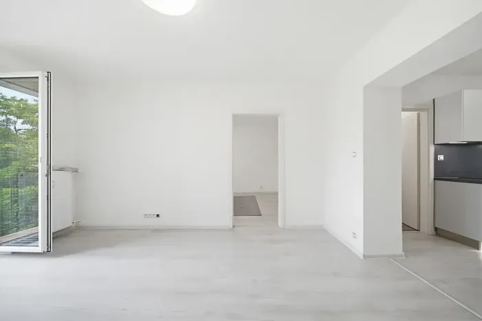 Pronájem bytu 2+kk, Ostrov, Halasova, 55 m2
