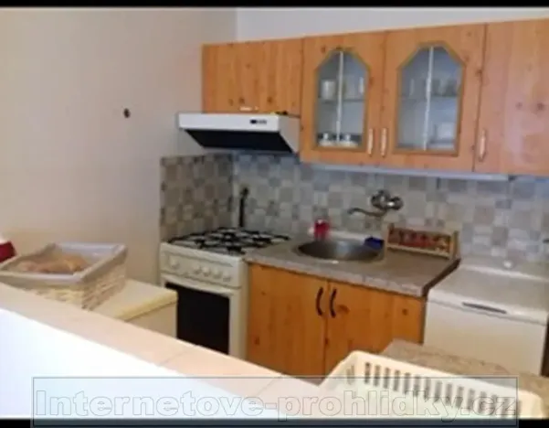Pronájem bytu 1+kk, Praha - Záběhlice, 28 m2