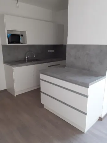Pronájem bytu 3+kk, Strakonice - Strakonice II, Bezděkovská, 72 m2