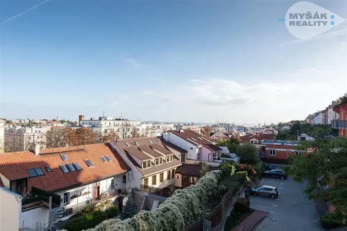 Pronájem bytu 2+kk, Praha - Břevnov, Zúžená, 30 m2