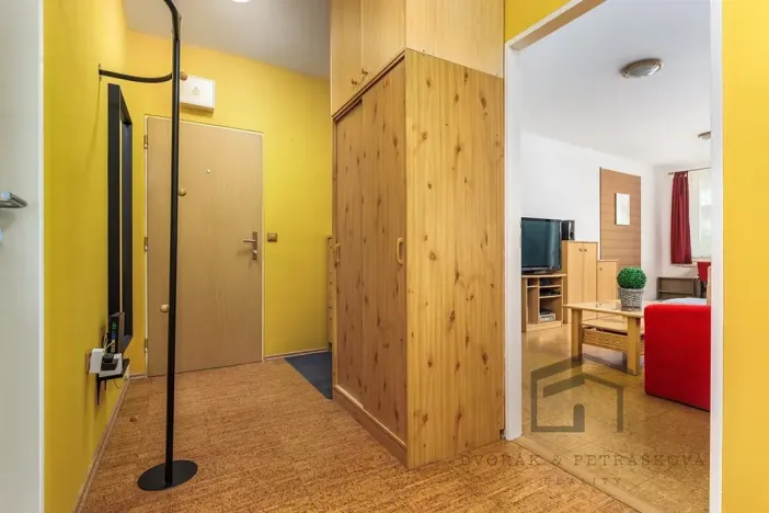 Pronájem bytu 3+kk, Praha - Černý Most, náměstí Plukovníka Vlčka, 86 m2