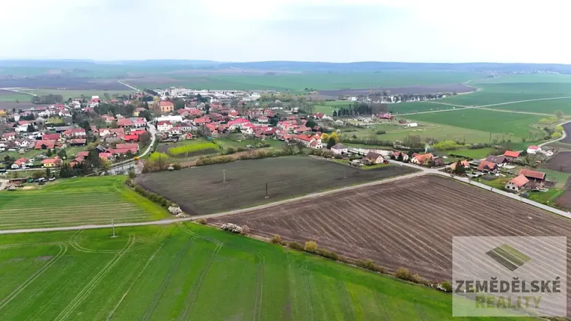 Prodej pozemku pro bydlení, Kněžice, 5632 m2