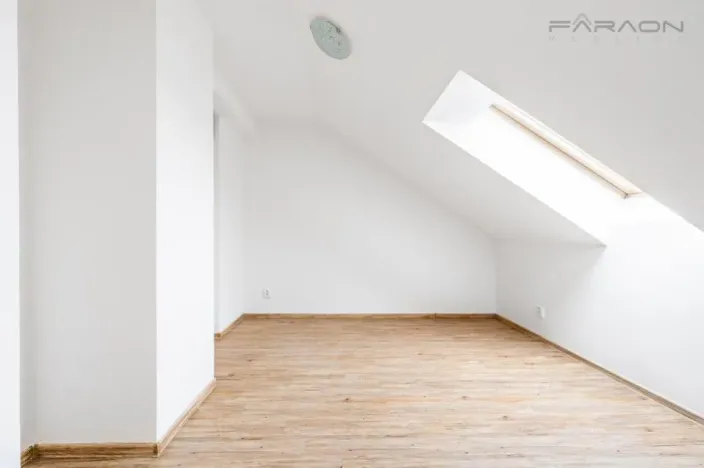 Pronájem bytu 2+kk, Dobříš, 80 m2