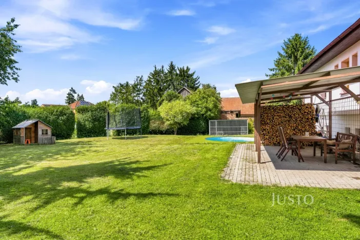 Prodej rodinného domu, Chudeřice, 250 m2