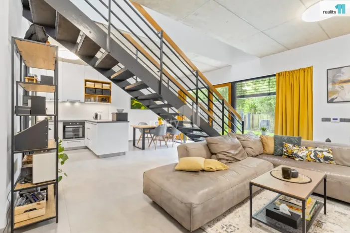 Pronájem bytu 3+kk, Praha - Benice, 105 m2