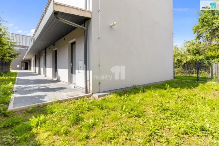 Pronájem bytu 3+kk, Praha - Benice, 105 m2