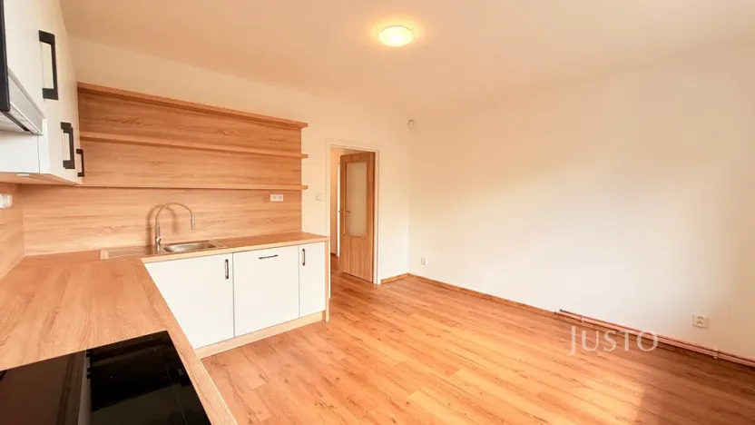 Pronájem bytu 2+1, Liberec - Liberec IV-Perštýn, U Krematoria, 65 m2