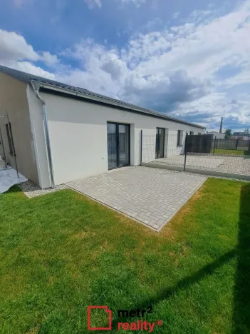 Pronájem bytu 2+kk, Uničov, Cukrovarská, 55 m2